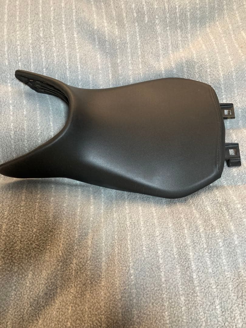  純正ミドルシートr1200r,r1250r,r1200rsr1250rs