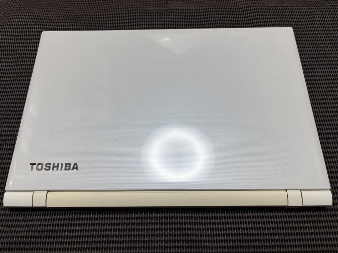 【SSDなし】dynabook T55/UW i3-6100 8GB