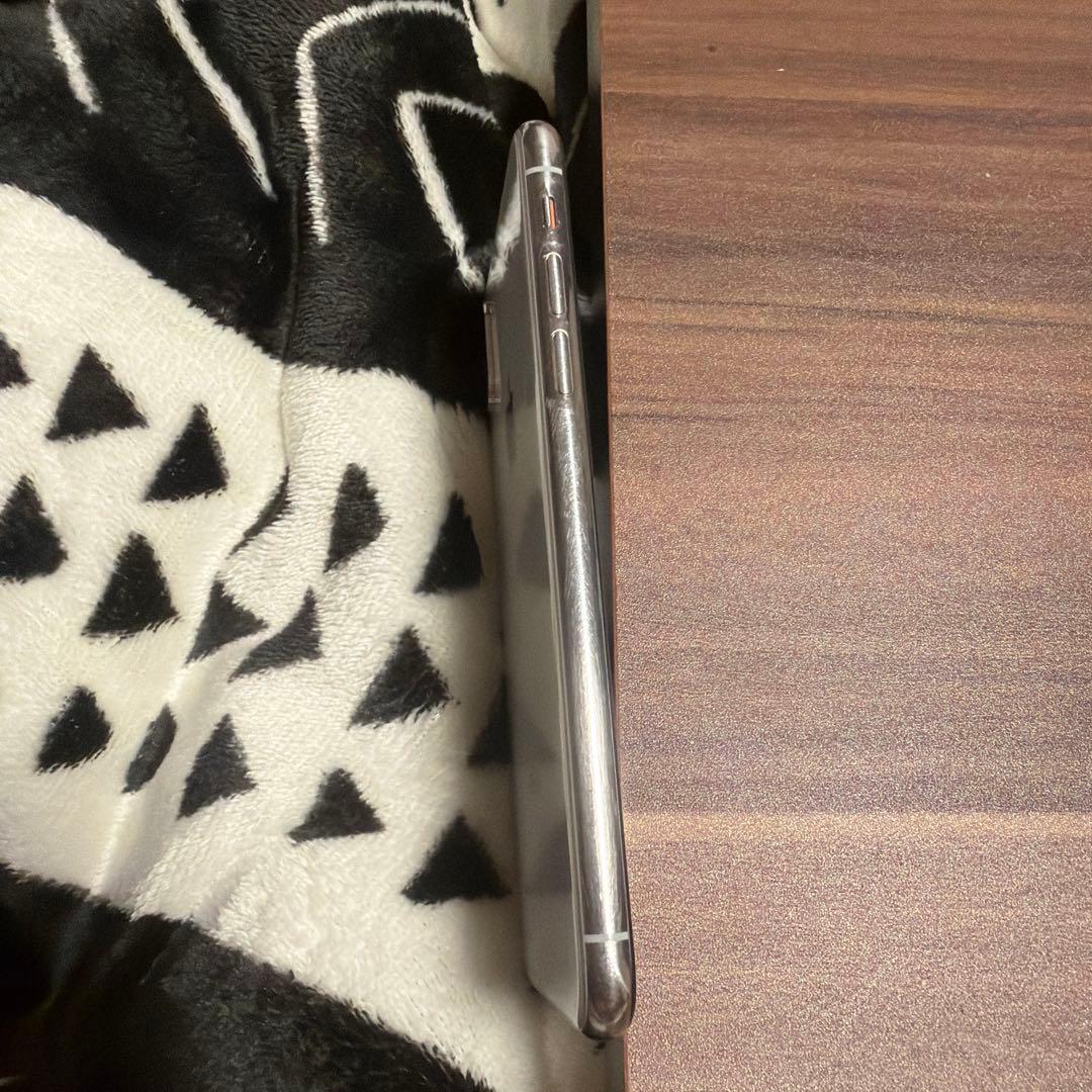 スマートフォン本体 iPhone XS 64GB