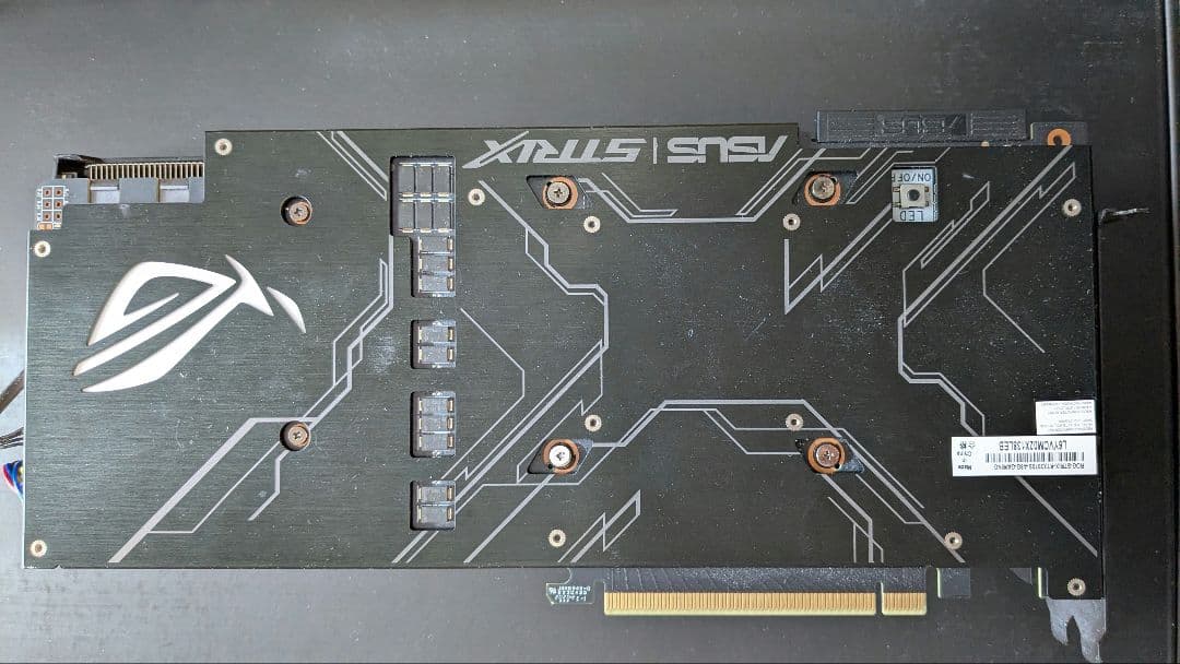 グラフィックボード・グラボ・ビデオカード ASUS ROG STRIX GeForce RTX 2070 Super