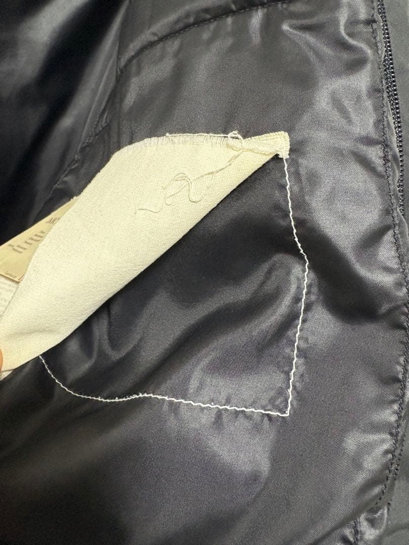 み　MONCLER ダウンジャケット