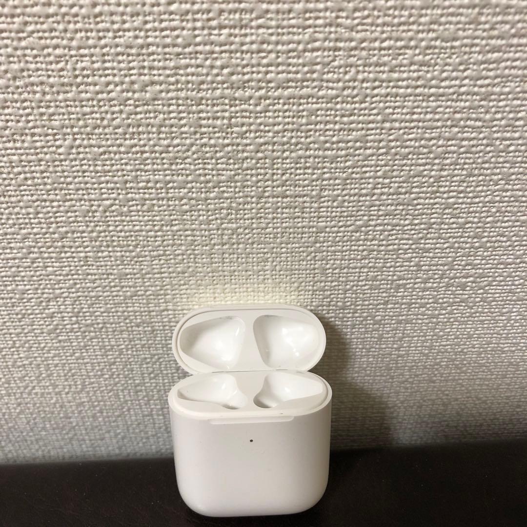 AirPods with Wireless Charging Case 第2世代