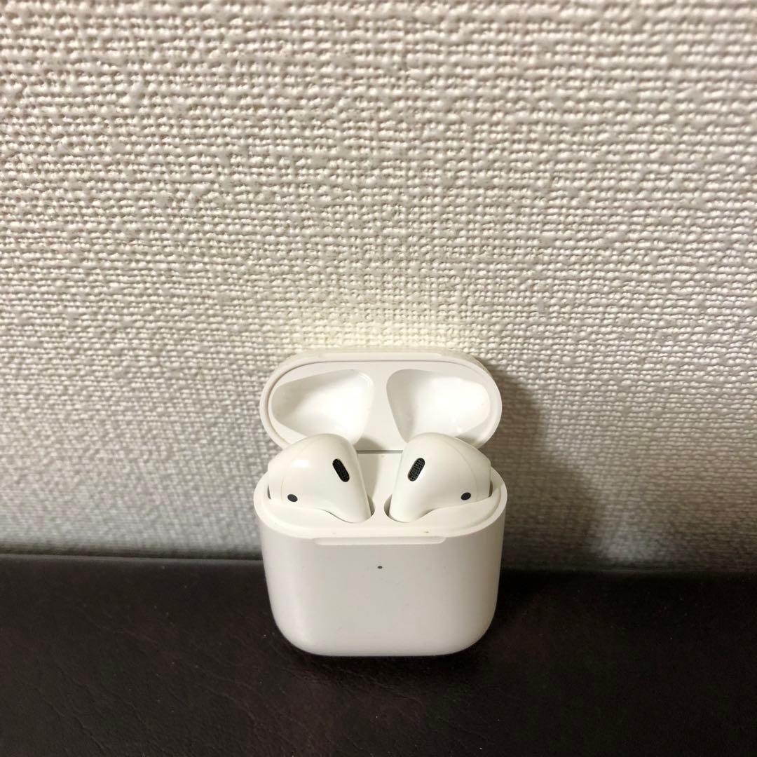 AirPods with Wireless Charging Case 第2世代