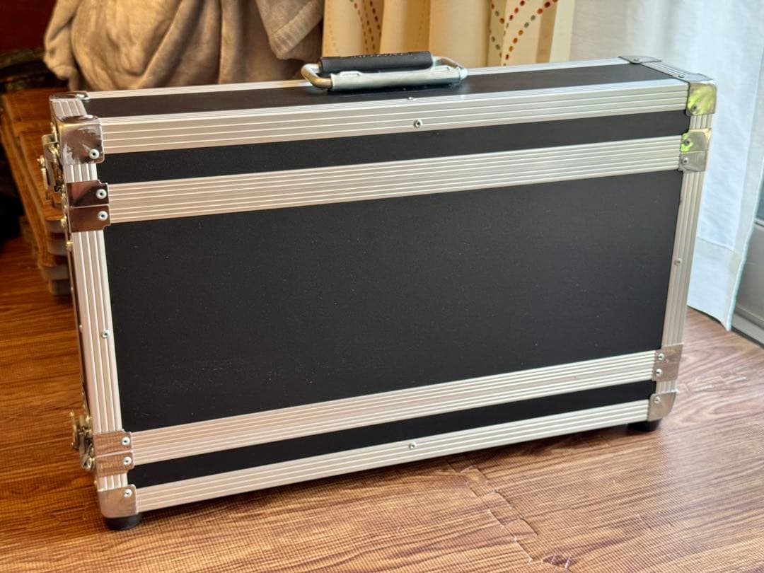 penn elconの2Uラックケース ブラックマジックデザイン ラックマウント