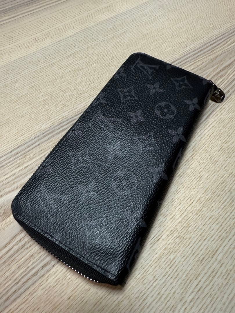 LOUIS VUITTON ジッピーウォレットホリゾンタル