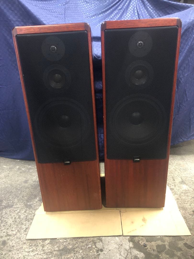 ドイツオーディオメーカーCanton（カントン）スピーカーCT 90