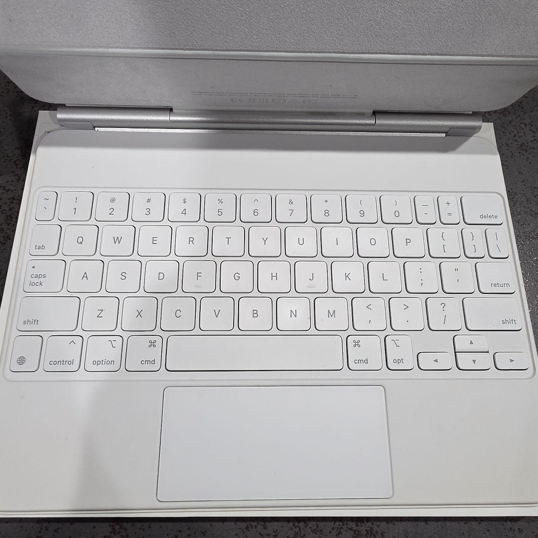 Apple iPad Magic Keyboard ホワイト US配列