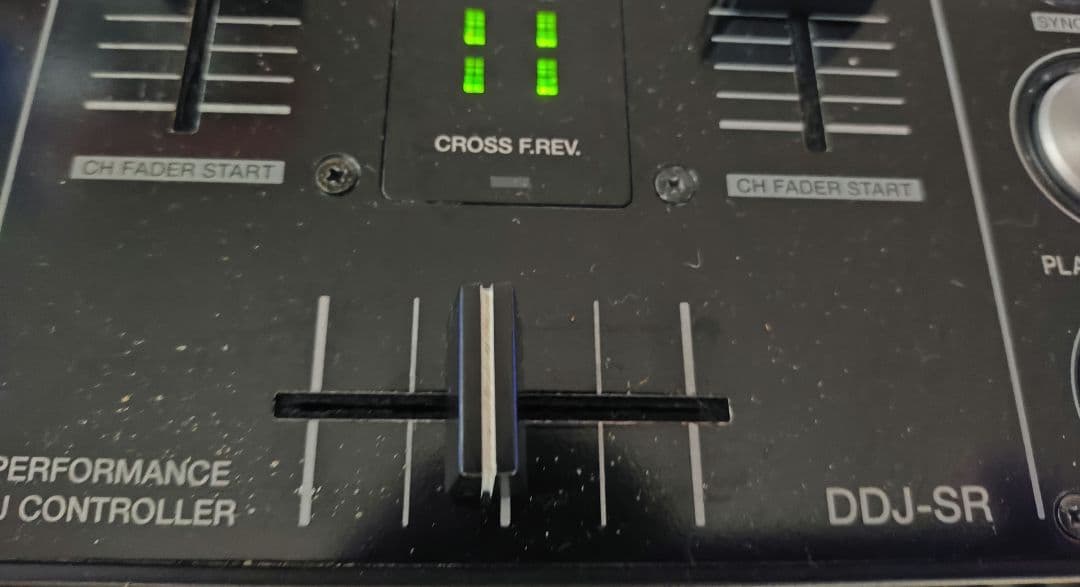 送料込 Serato DJ Proアンロック対応 DDJ-SR(Pioneer)