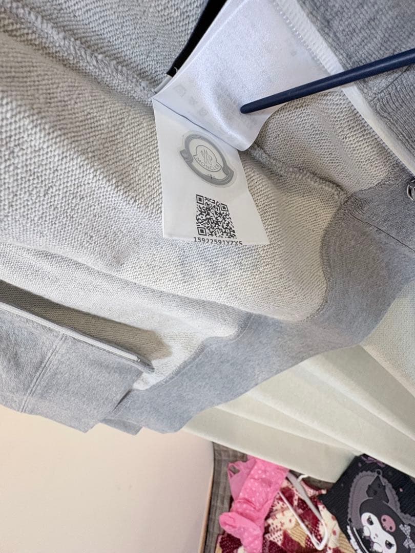 モンクレール　MONCLERWジップパーカー XL