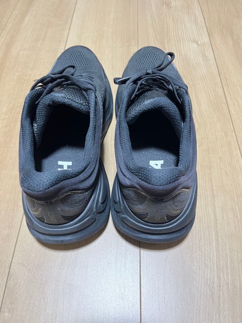 HOKA BONDI9 ランニングシューズ