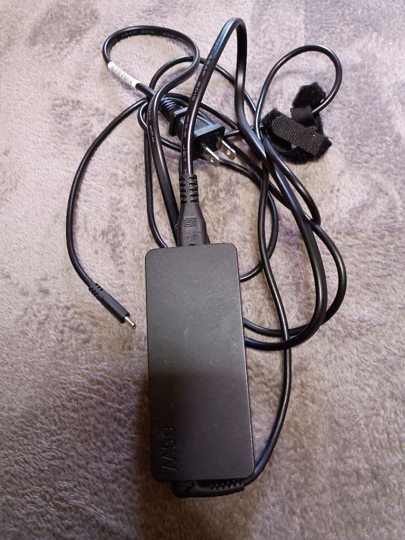 レノボ　ノートパソコン　T480s