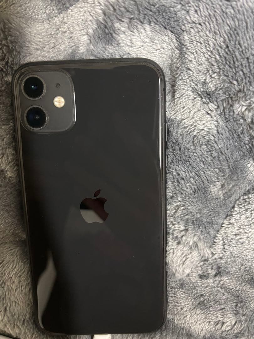 iPhone11 64GB 本体 SIMフリー
