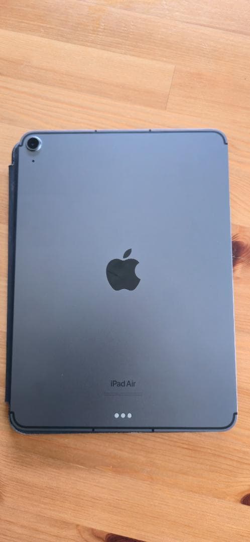 iPad Air (第5世代) Wi-Fi + Cellular 64GB
