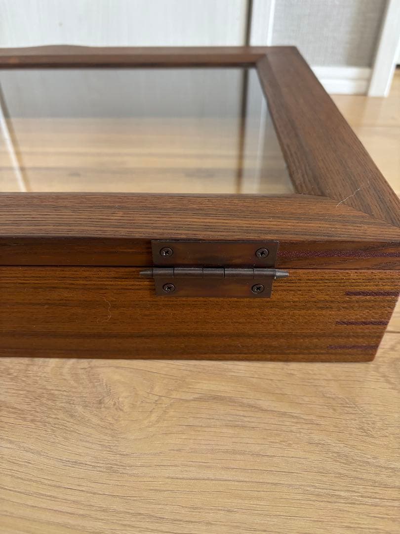 木製ガラス蓋付きディスプレイケース