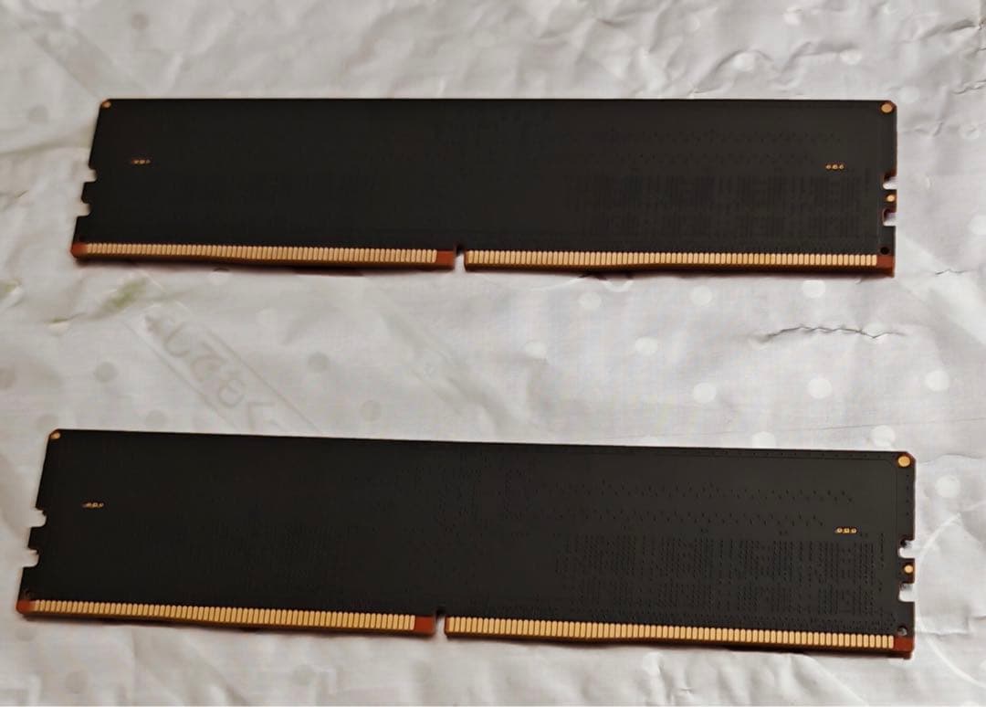 動作確認済　Crucial DDR5-5600 16GB×2枚　32GB