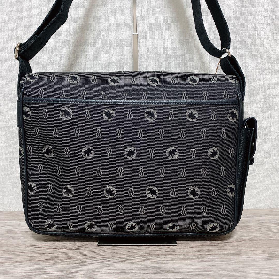 ハンティングワールド 　ショルダーバッグ 　モノグラム　メッセンジャーバッグ