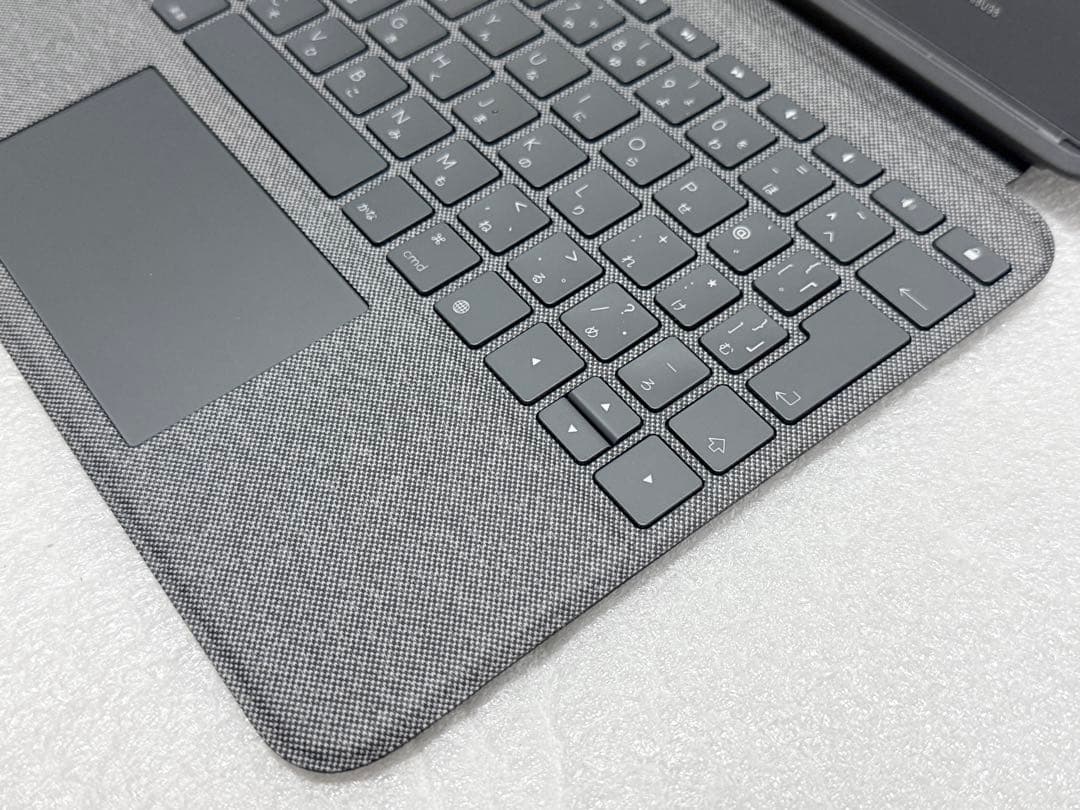 極美品　logicool FOLIO TOUCH iPad Pro 11インチ用