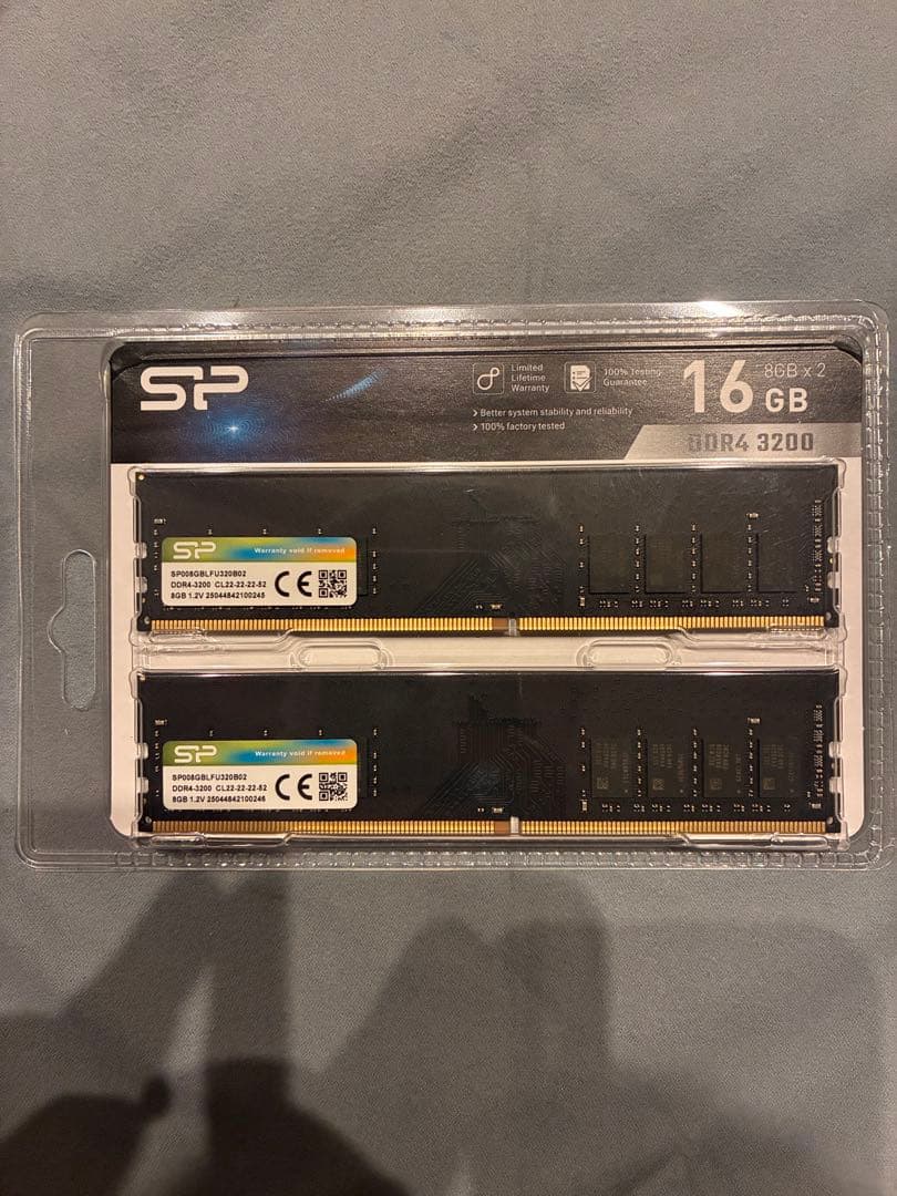 新品未開封　シリコンパワー メモリ DDR4-3200 16GB