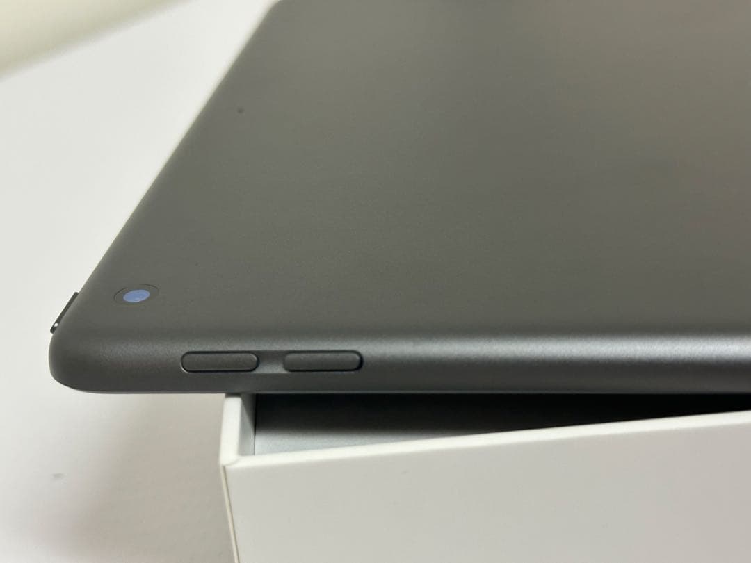 【美品】Apple iPad 第9世代 スペースグレー64GB Wi-Fi