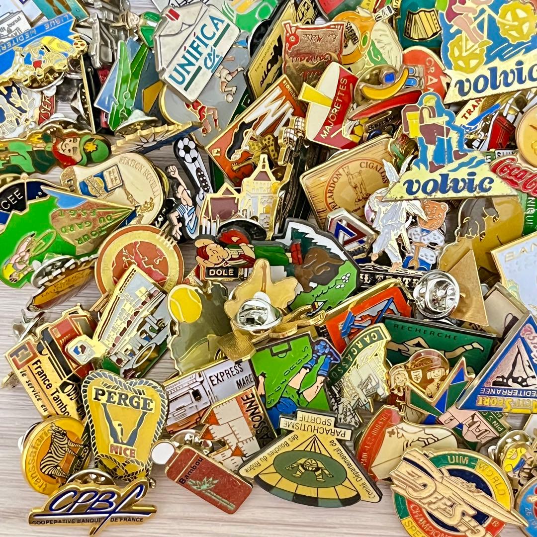 集めたくなる フランス　ピンバッジ　200個セット　まとめ売り　ヴィンテージ 2