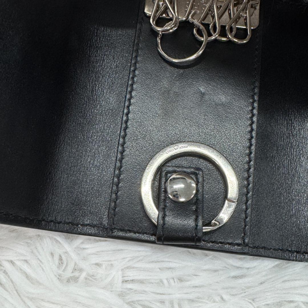 【極美品】グッチ 黒　GG エンボス　6連 キーケース GUCCI 箱付