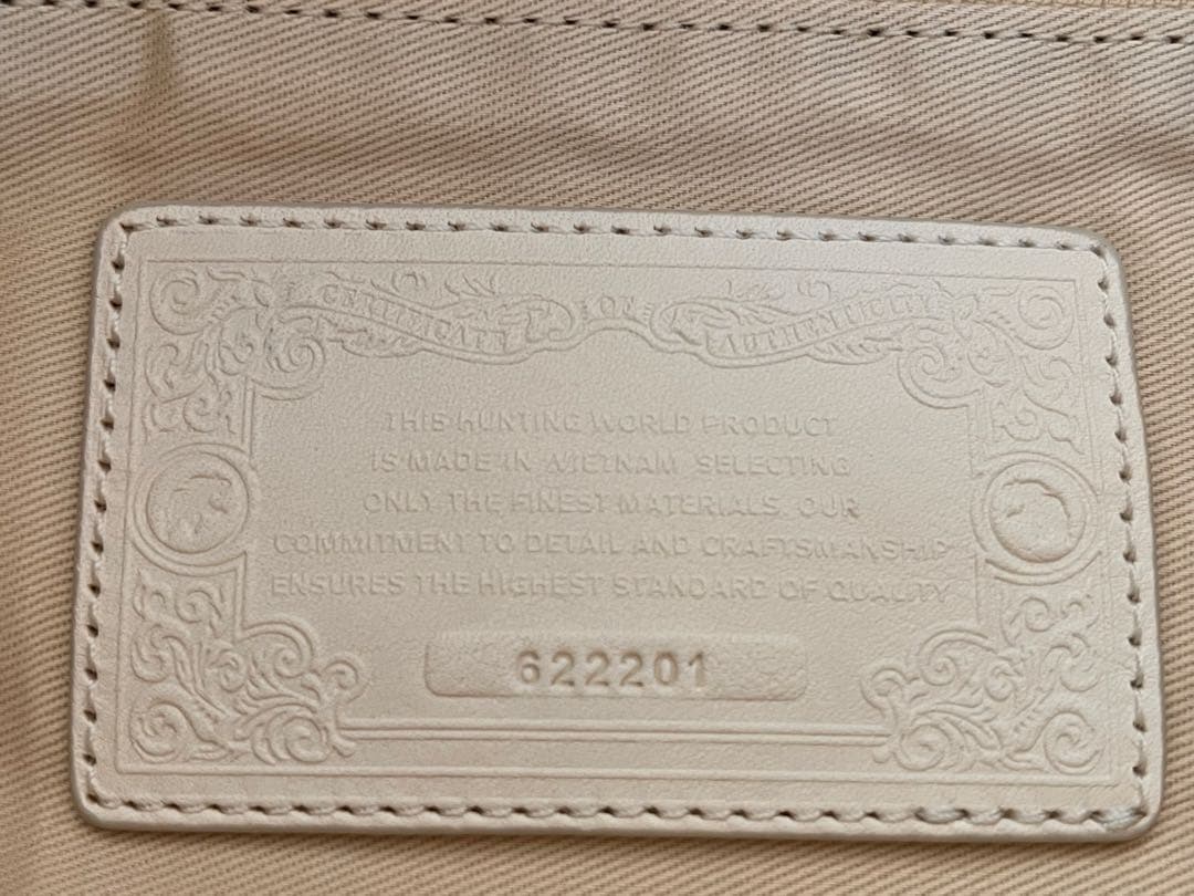 HUNTING WORLD アットイズマリーナネイビー