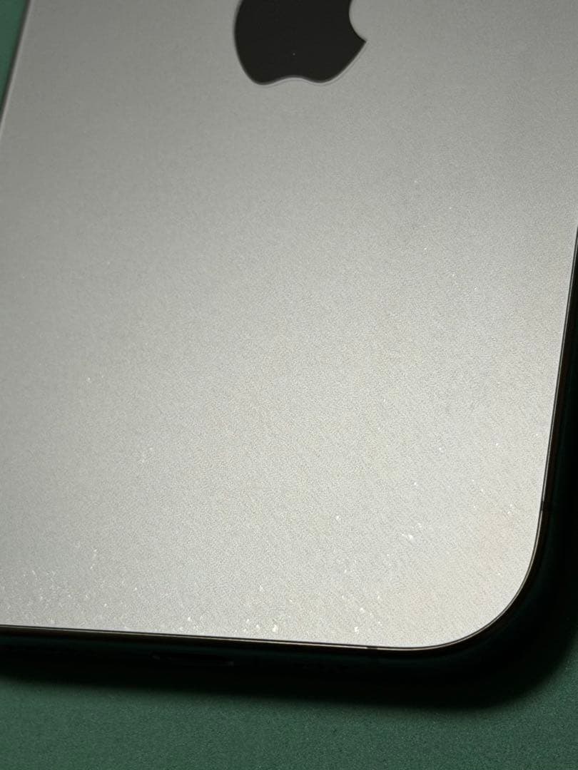 iPhone15 Pro 128GB ブラックチタニウム SIMフリー