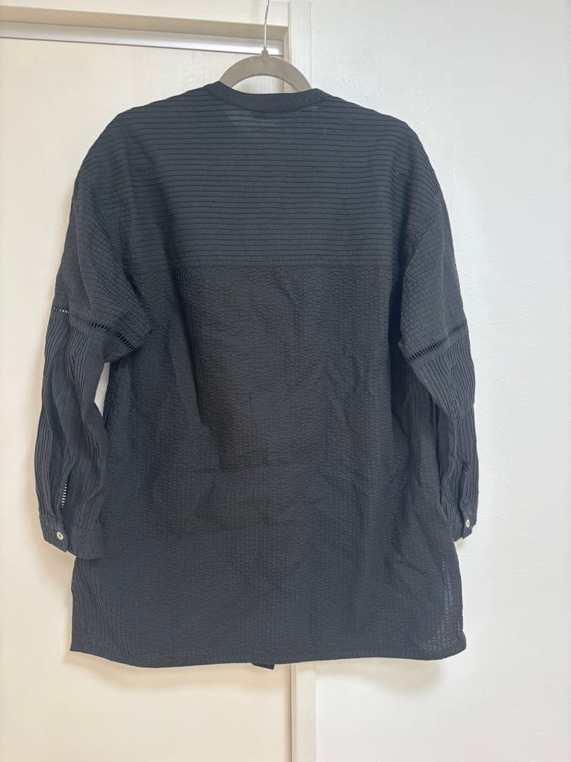 ヤッコマリカルド　ピンタック　バンドカラー　チュニック　ブラウス　タイ製