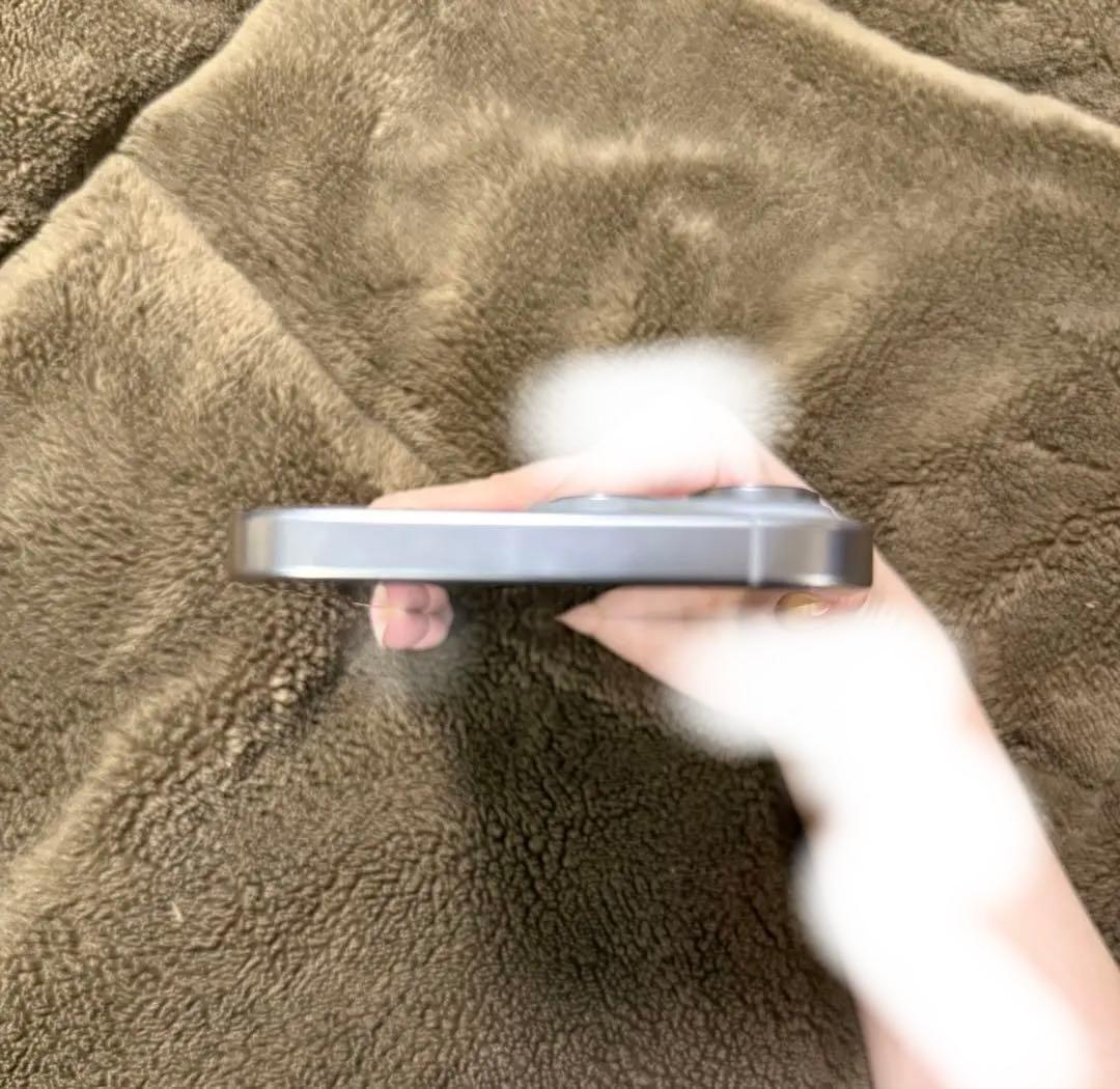 Apple iPhone 16Pro Maxナチュラルチタニウム　本体