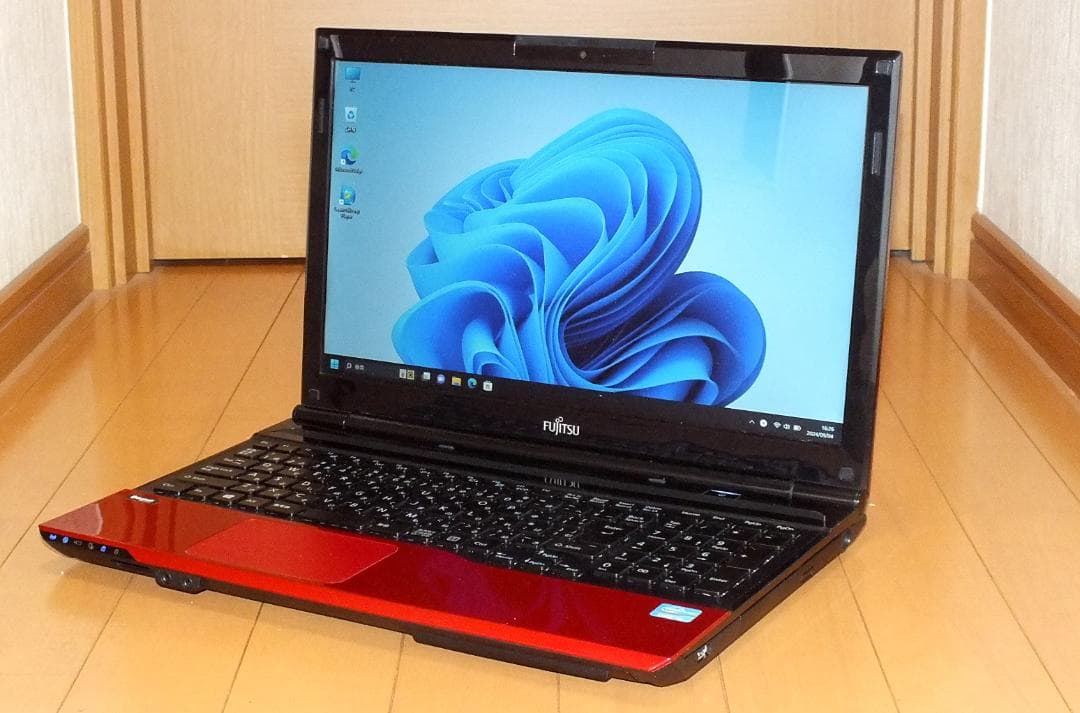 FUJITSU AH45/K Core i3 ブルーレイ 8G 750G