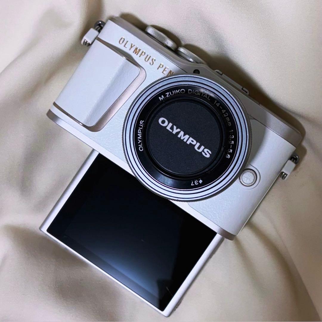 オリンパス ミラーレス カメラ 一眼レフ OLYMPUS PEN ホワイト 写真