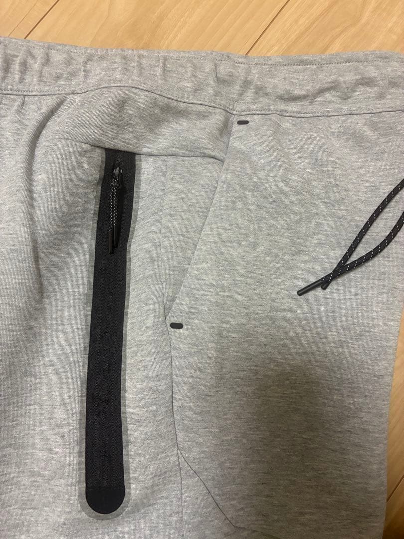 ナイキテックフリース　セットアップ　上下　Lサイズ　グレー　美品