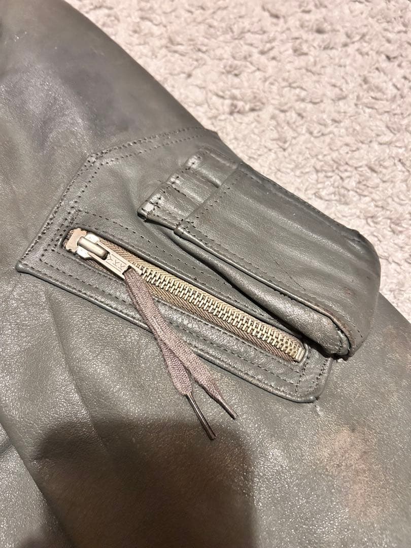 ドイツ軍 70〜80s レザーフライトジャケット 実物　　 L相当 YKK