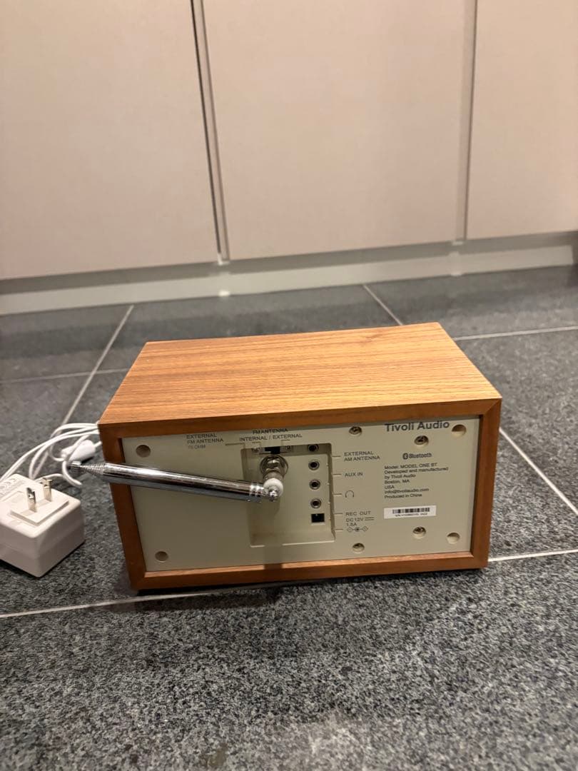 Tivoli Audio Model One ウッド調スピーカー