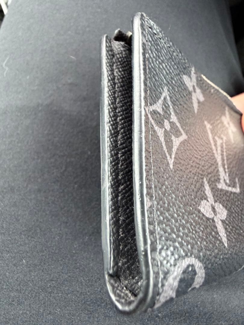 R*M様 LOUIS VUITTON ブラック ケース