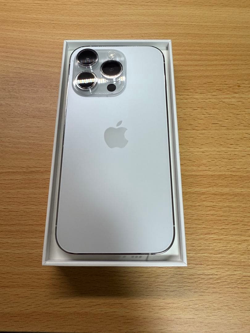 iPhone 14Pro 256GB シルバー 本体