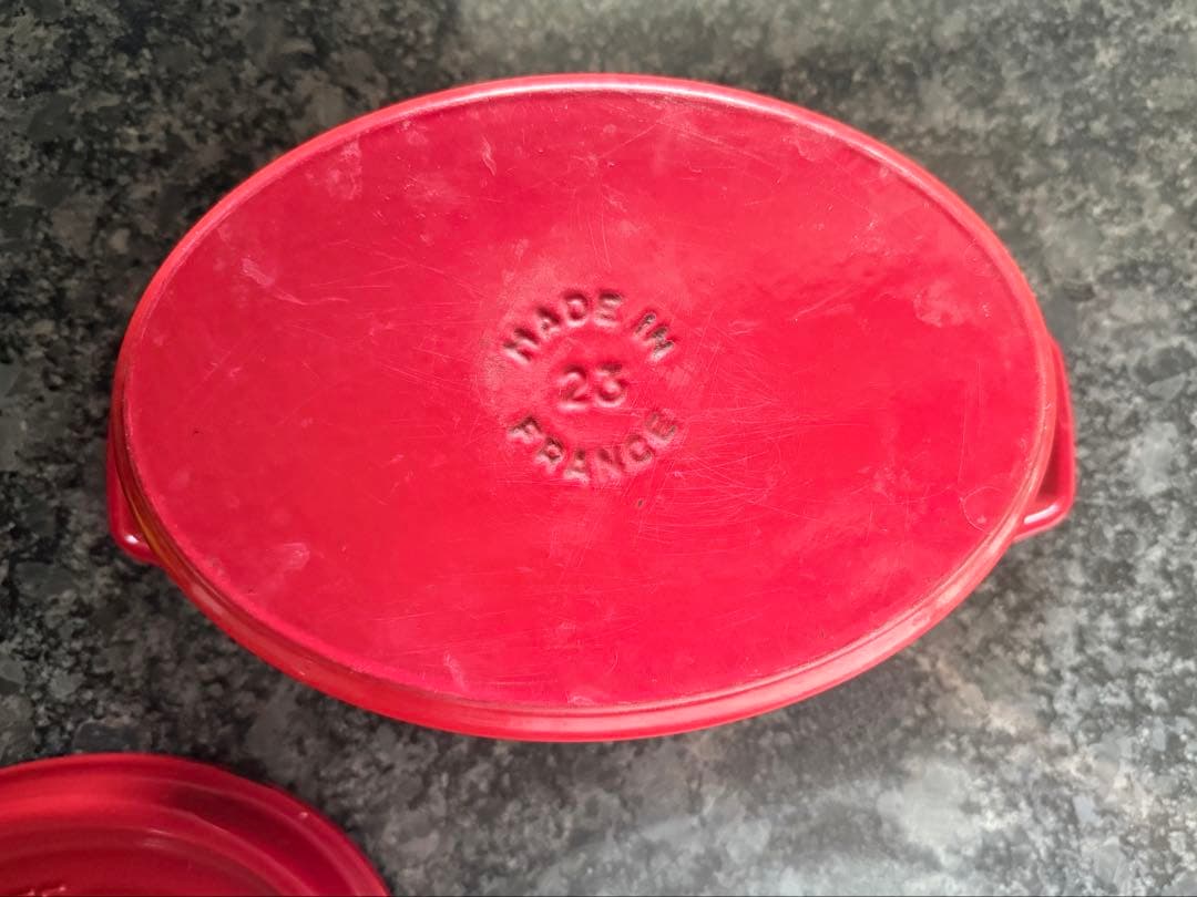 【美品】ストウブ ピコ・ココット オーバル 23cm チェリー（レッド）