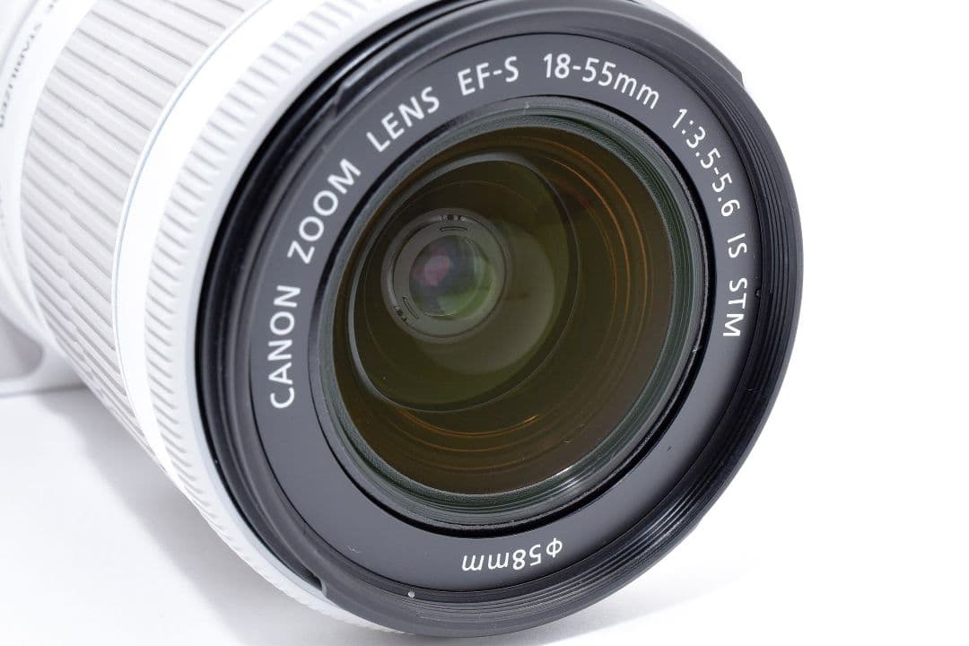 カメラバッグ付き✨Canon EOS KissX7 ホワイト✨シングルレンズ