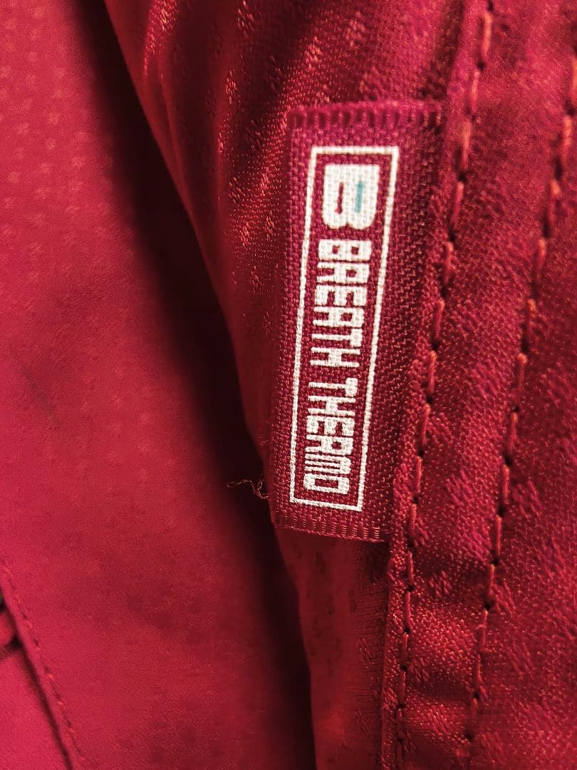 MIZUNO スキー・ボードウェアセット（ブレスサーモ）使用２回【送料無料】