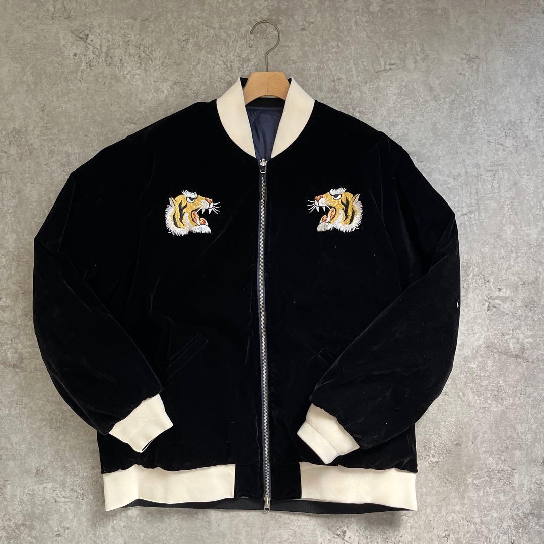 ジャケット・アウター TAION Reversible SKAJAN Down Jacket