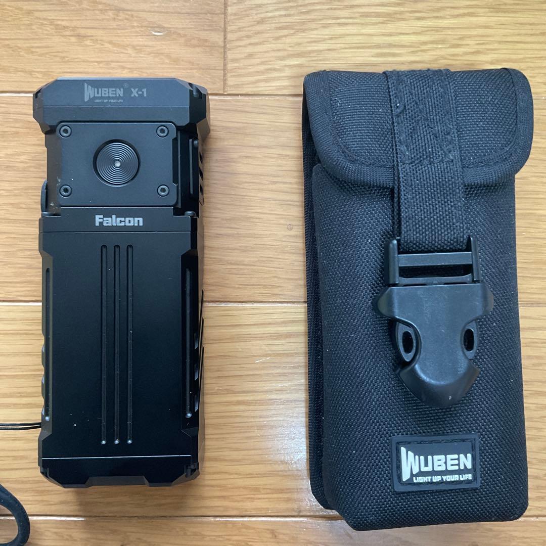 WUBEN X1 懐中電灯 12000ルーメン IP55 白