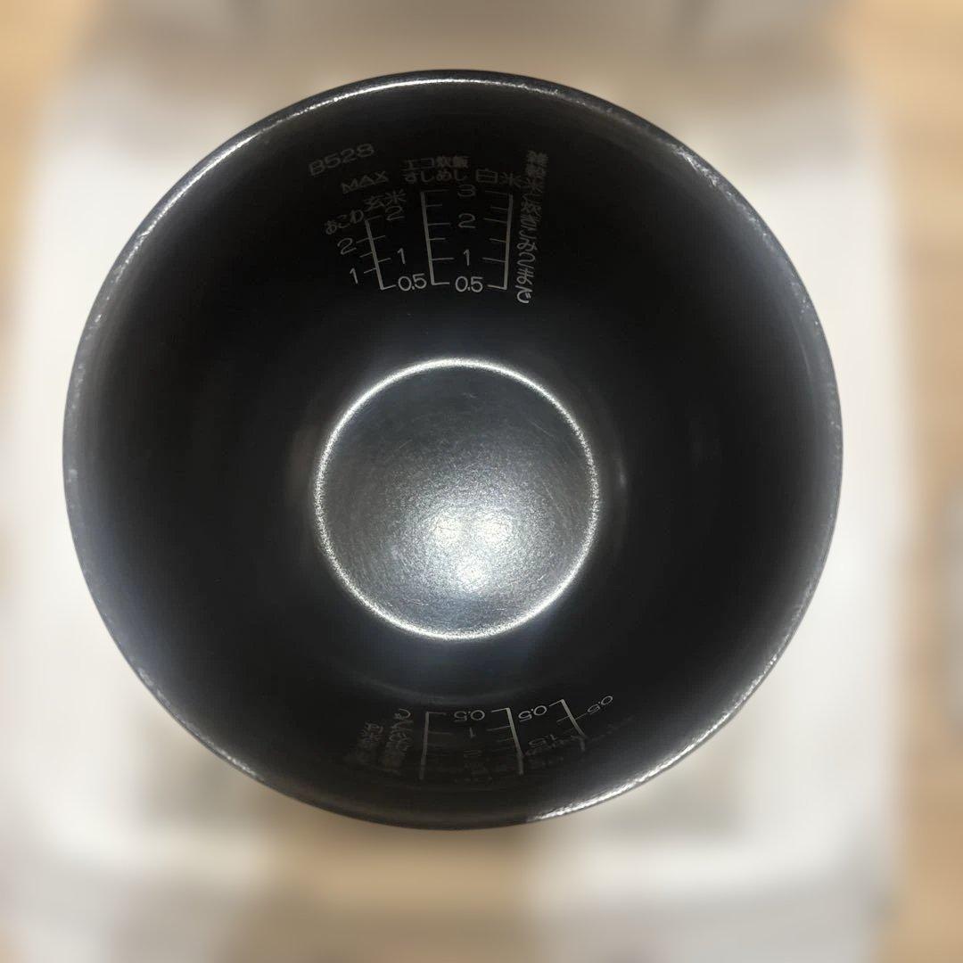 象印 圧力IH炊飯ジャー NP-RM05 3合炊き 20年製