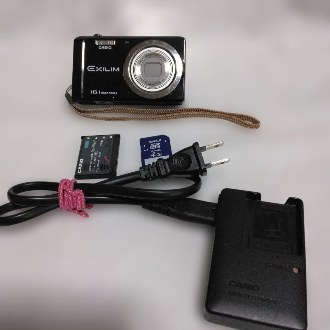 CASIO EXILIM 16.1メガピクセル コンパクトデジタルカメラセット
