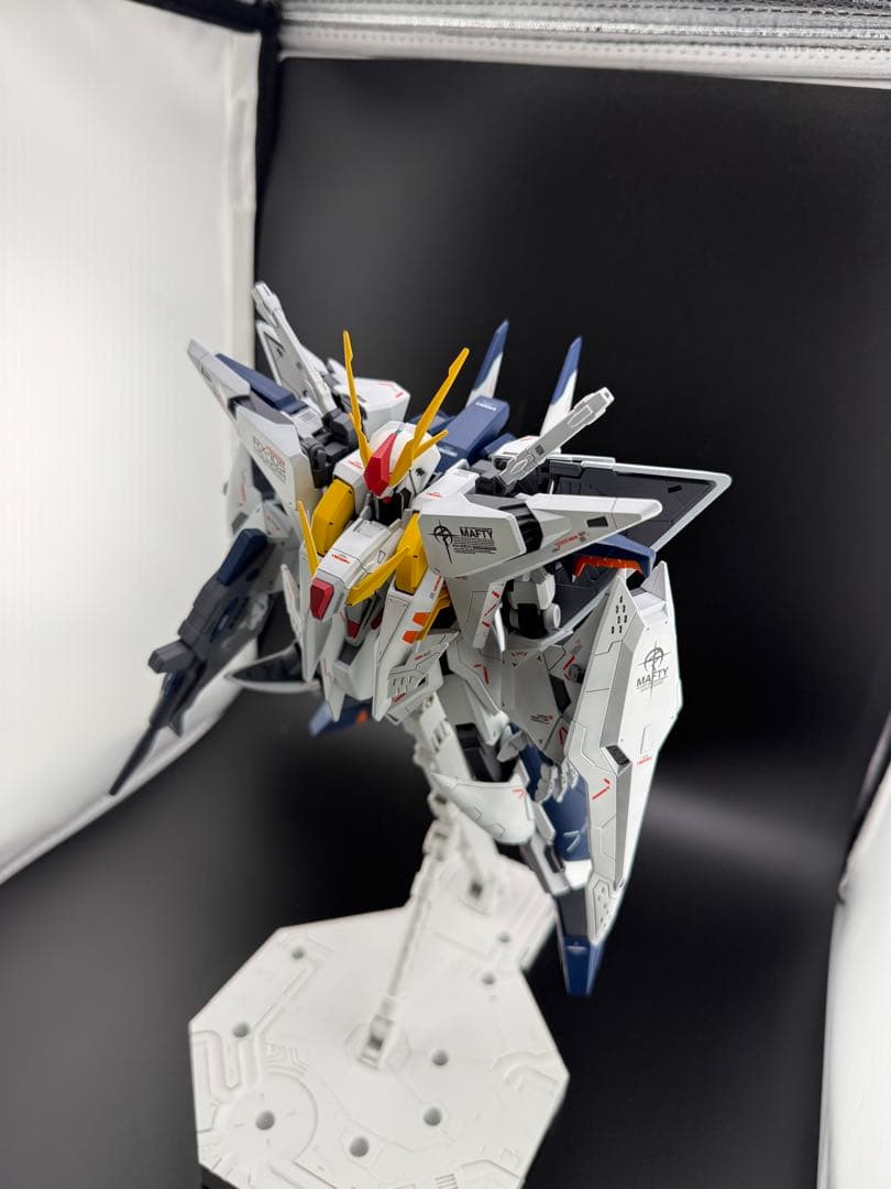 Ξガンダムhg ガンプラ