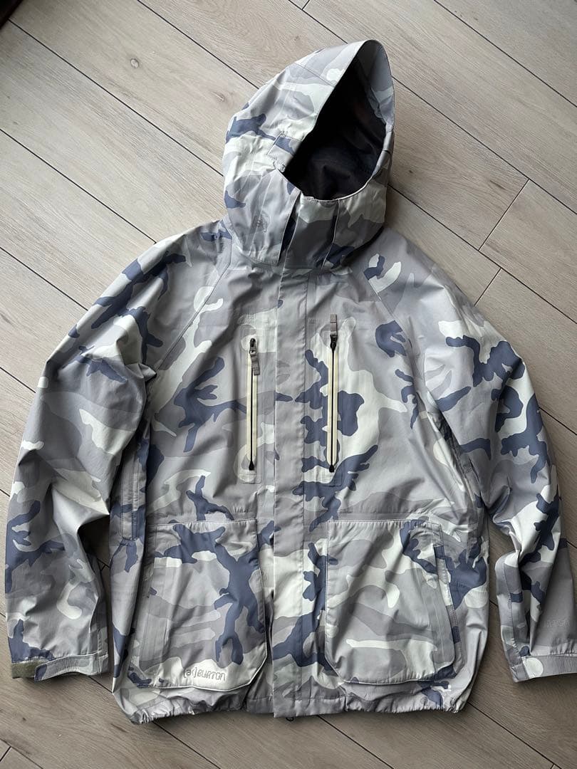 Burton ak 上下 L セットアップ ゴアテックス スノーカモ 迷彩