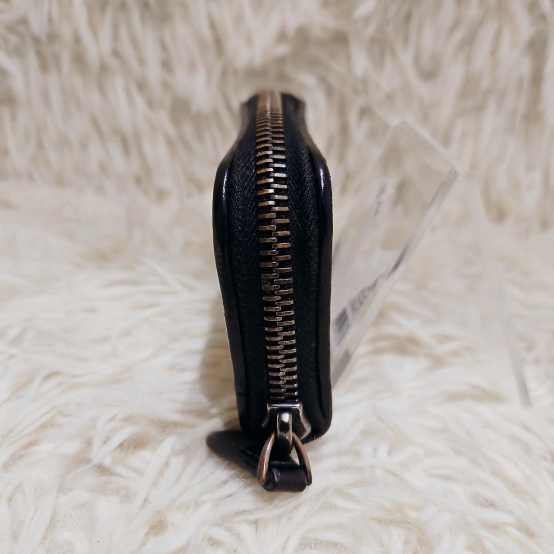 ボッテガヴェネタ ケース イントレチャート ラウンドファスナー 黒