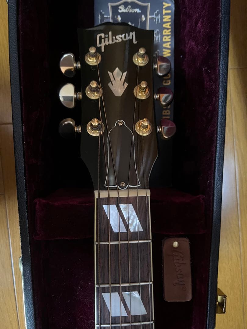 Gibson HUMMING BIRD ギブソン ハミングバード