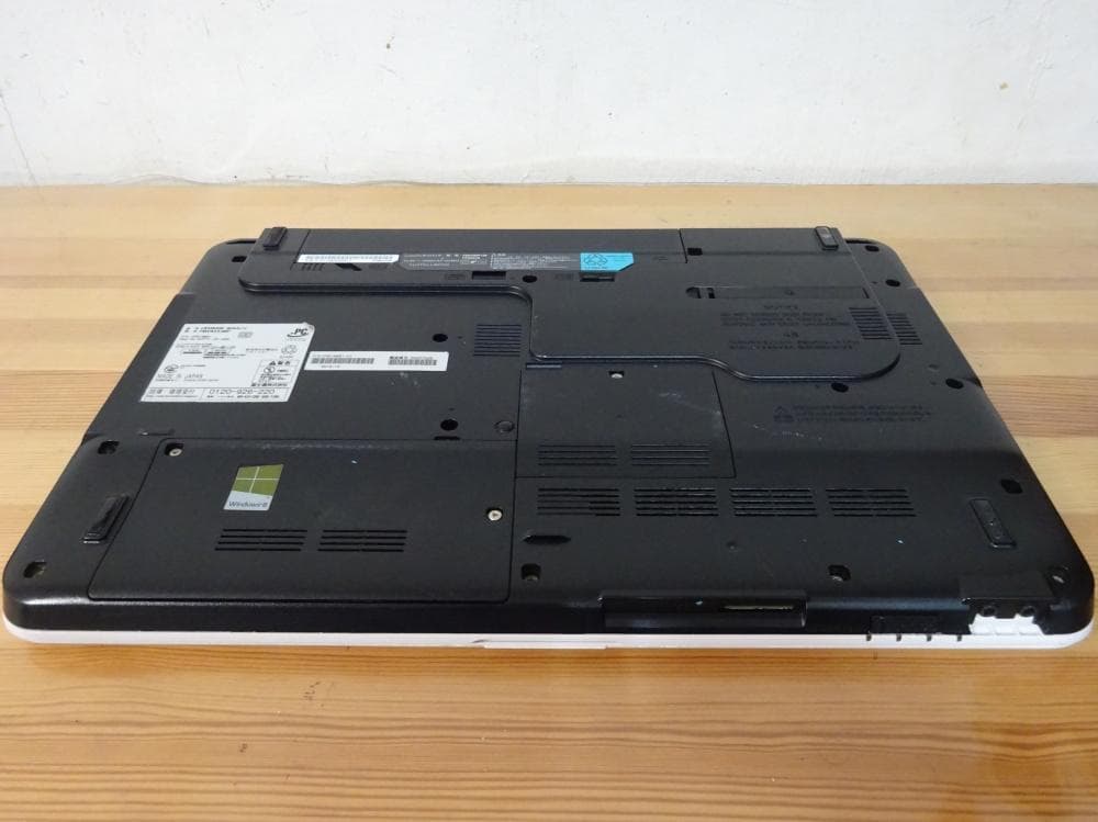 富士通 ノートパソコン LIFEBOOK AH53/J/中古特価良品