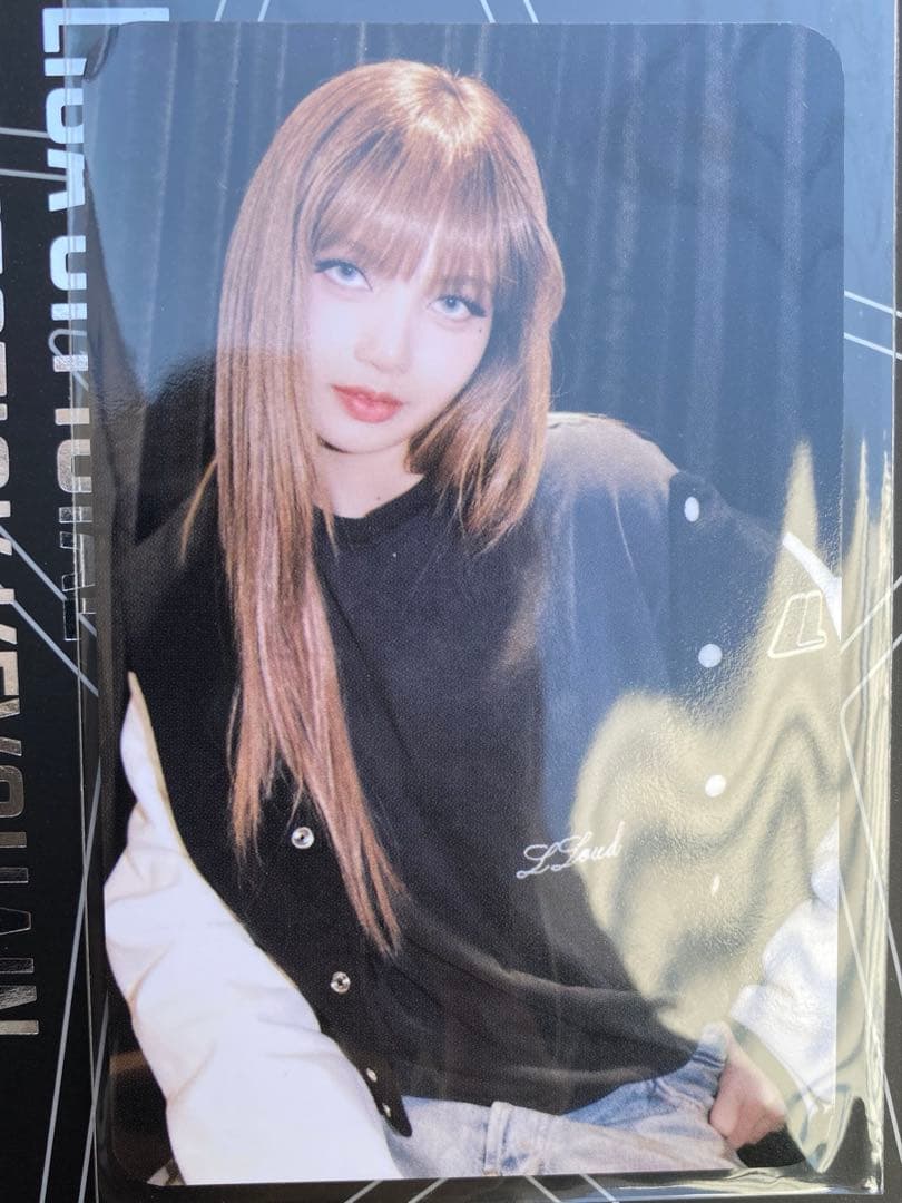 LISA POP UP 限定トレカ