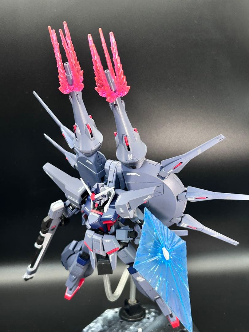 HGCE レジェンドガンダム　全塗装済み完成品　ガンダムSEED DESTINY